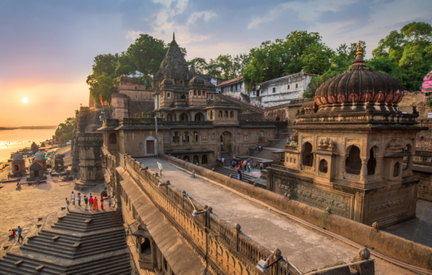 Indore-Ujjain-Omkareshwar Jyotirlinga Tour Package – 4 Nights 5 Days